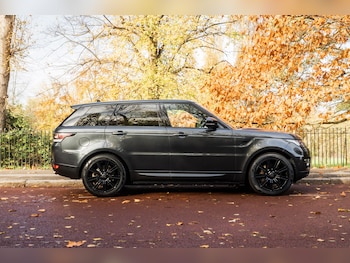 Used Land Rover Range Rover Sport 2016 for sale - 76540043: Photo