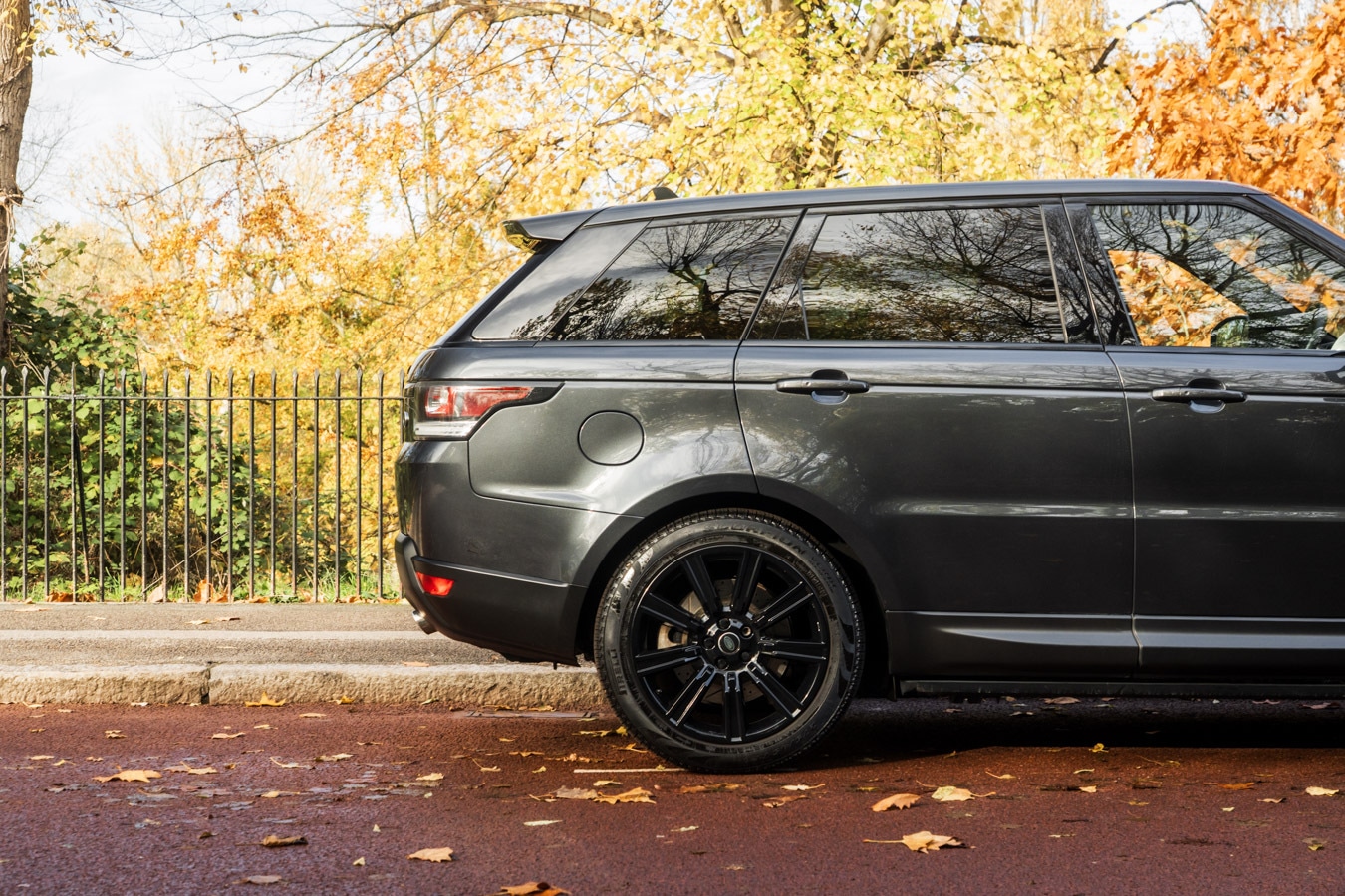 Used Land Rover Range Rover Sport 2016 for sale - 76540043: Photo 9
