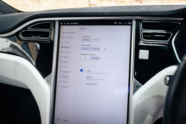 Used Tesla Model X 2017 for sale - 75393351: Photo 16