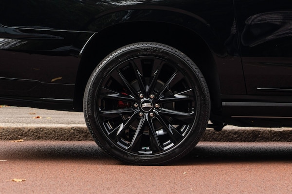 Used Cadillac Escalade 2025 for sale - 75393354: Photo 13