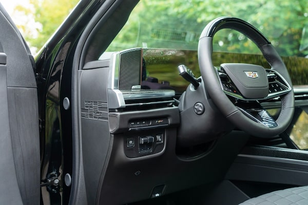Used Cadillac Escalade 2025 for sale - 75393354: Photo 33
