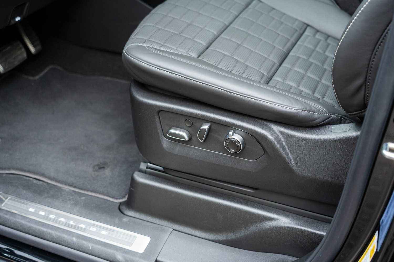 Used Cadillac Escalade 2025 for sale - 75393354: Photo 51