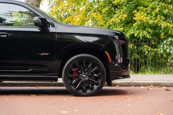 Used Cadillac Escalade 2025 for sale - 75393354: Photo 6