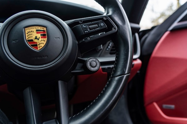 Used Porsche 911 2021 for sale - 75393398: Photo 38