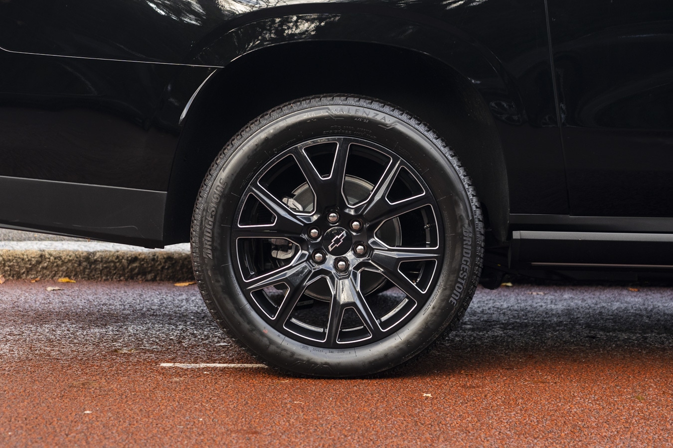 Used Chevrolet Suburban 2025 for sale - 76332142: Photo 13