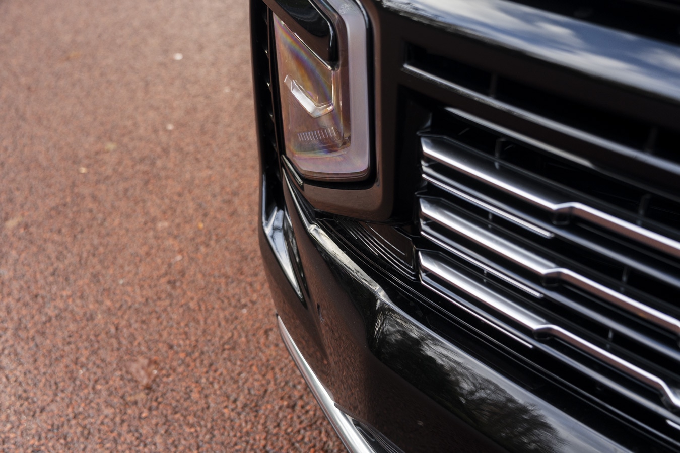 Used Chevrolet Suburban 2025 for sale - 76332142: Photo 23