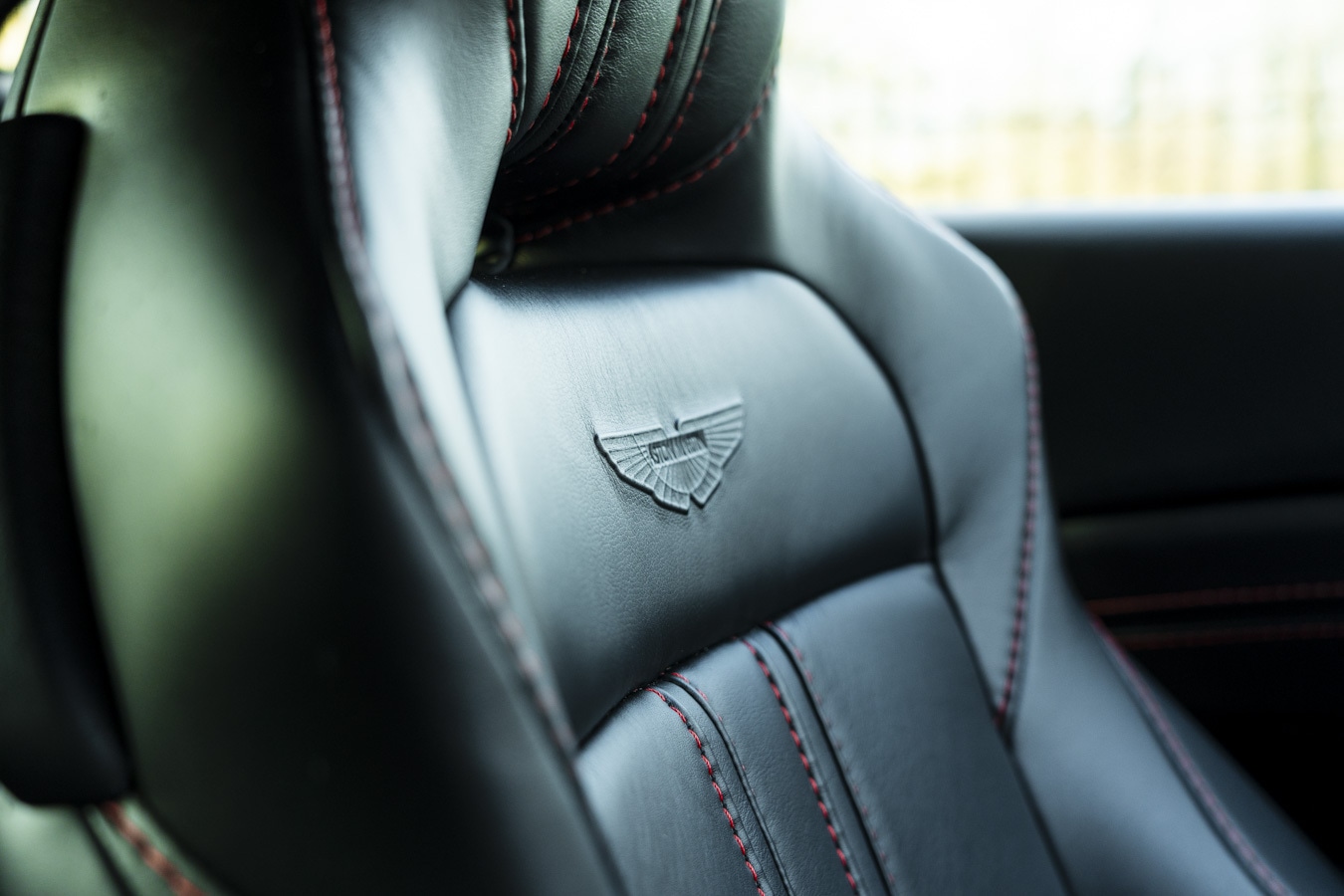 Used Aston Martin Vantage 2018 for sale - 76999415: Photo 37