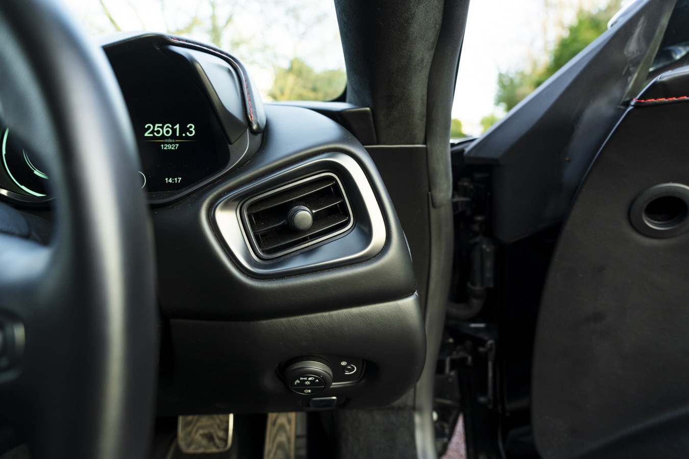 Used Aston Martin Vantage 2018 for sale - 76999415: Photo 51