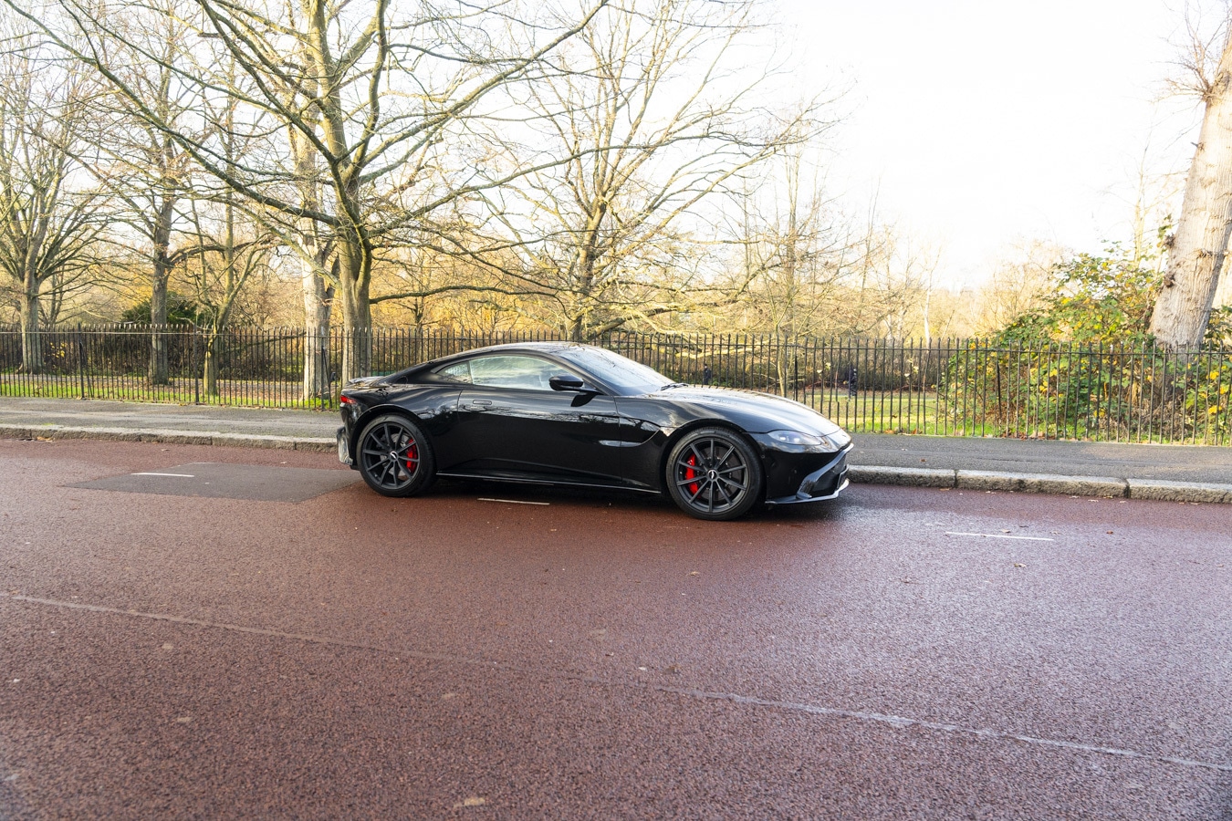 Used Aston Martin Vantage 2018 for sale - 76999415: Photo 6