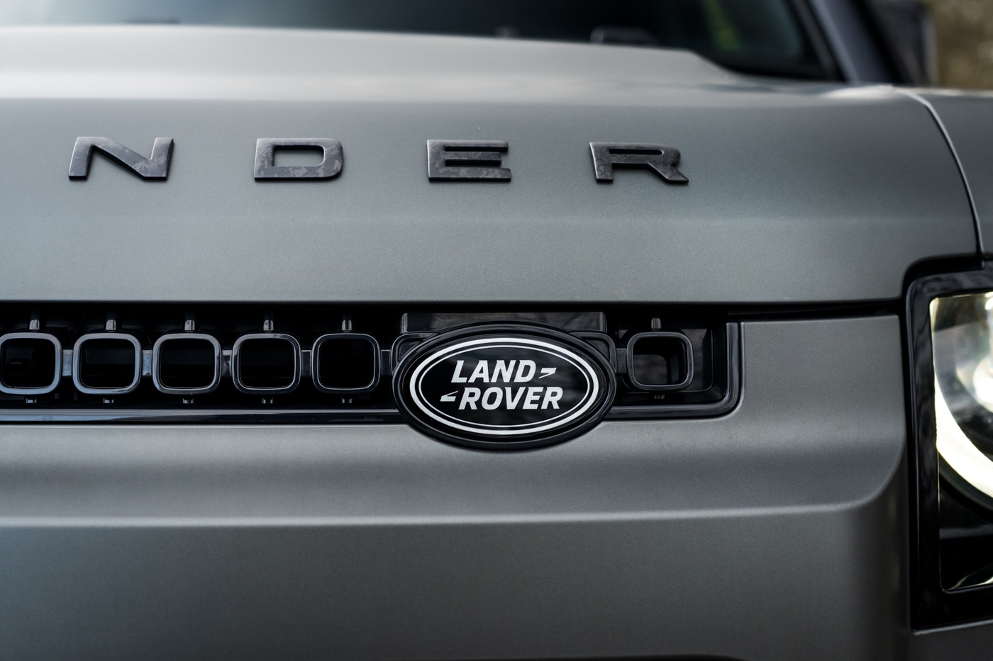 Used Land Rover Defender 2025 for sale - 77810256: Photo 10