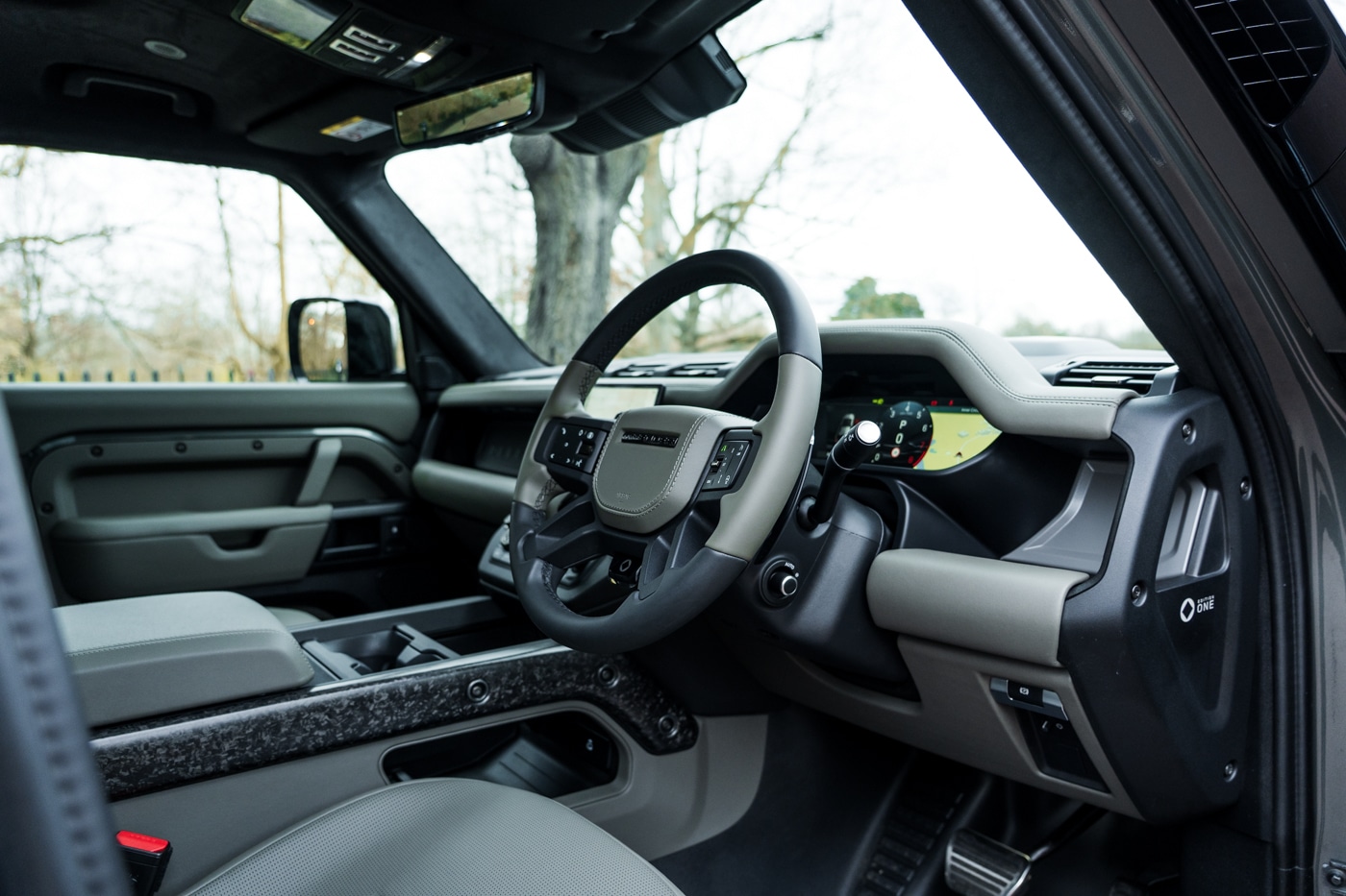 Used Land Rover Defender 2025 for sale - 77810256: Photo 30