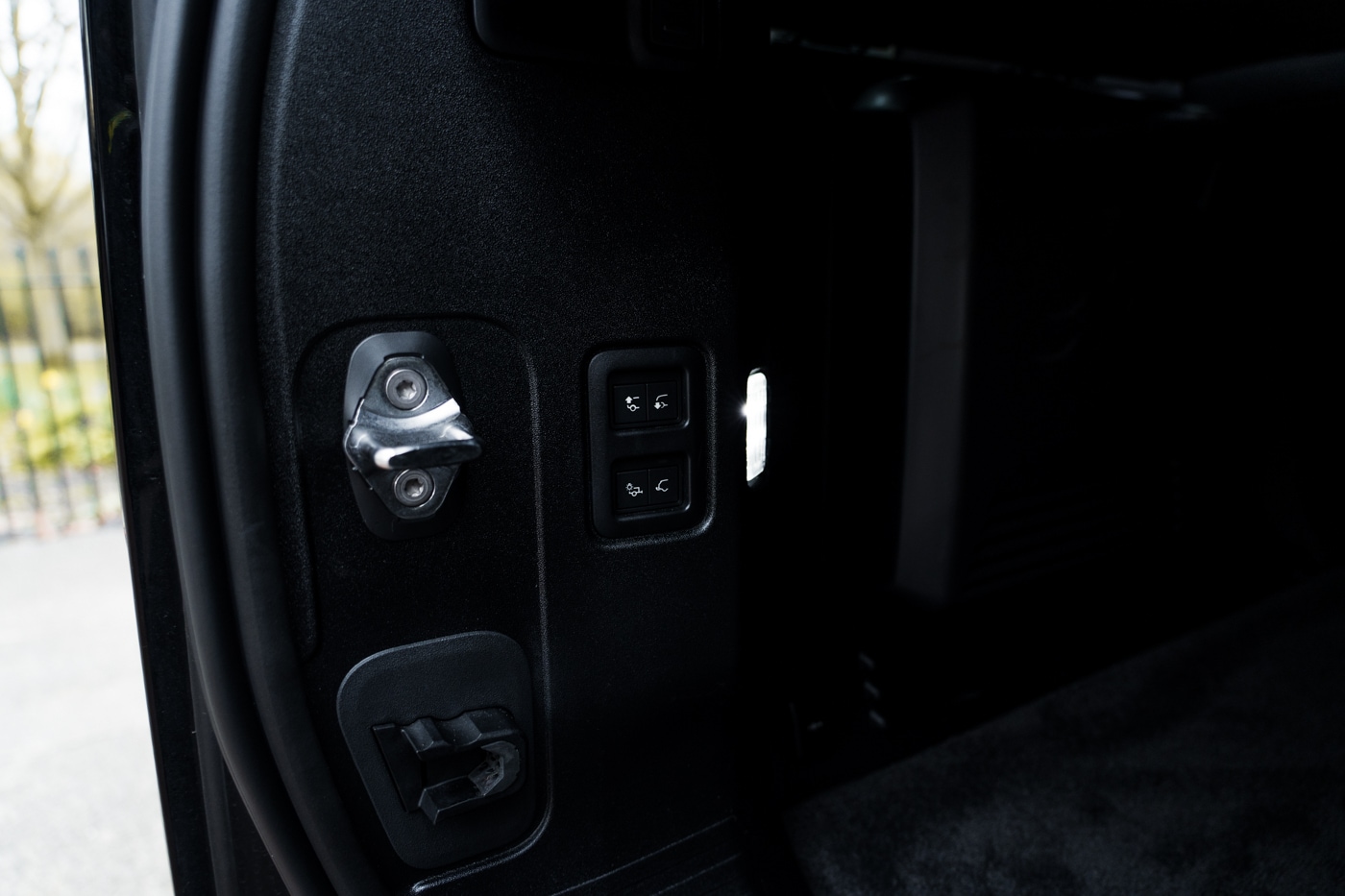 Used Land Rover Defender 2025 for sale - 77810256: Photo 50