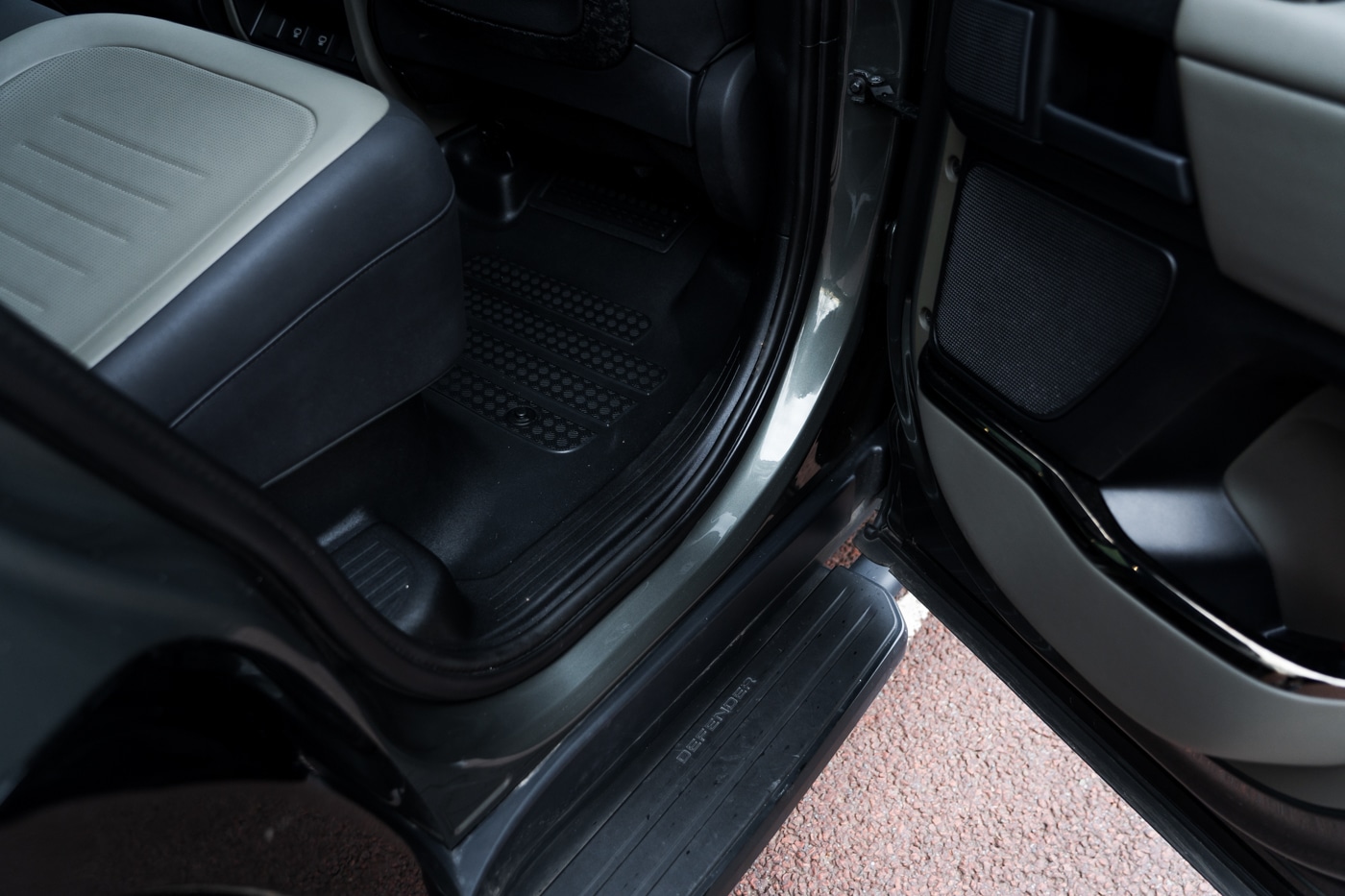 Used Land Rover Defender 2025 for sale - 77810256: Photo 51