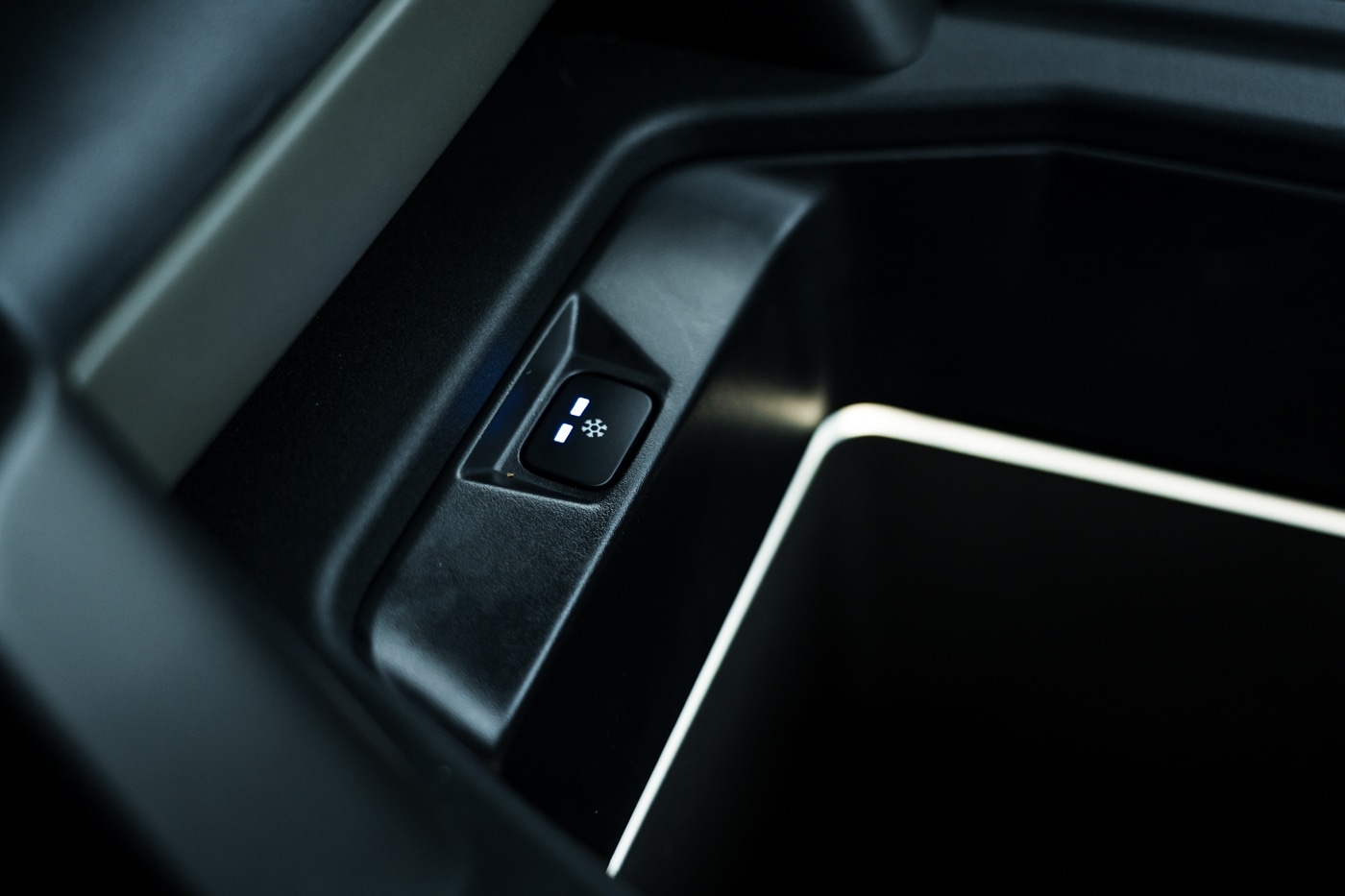 Used Land Rover Defender 2025 for sale - 77810256: Photo 60