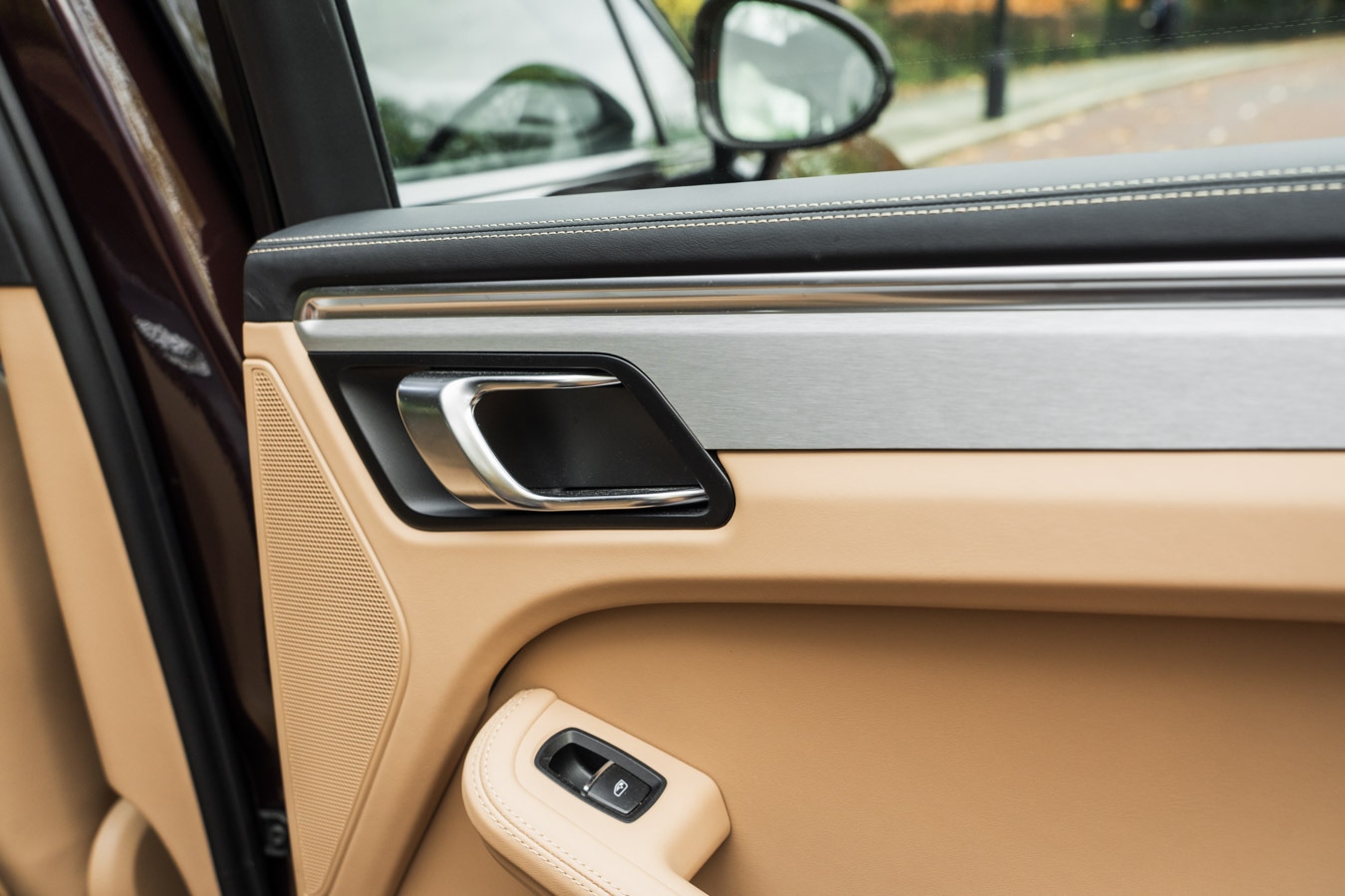 Used Porsche Macan 2023 for sale - 76540027: Photo 37