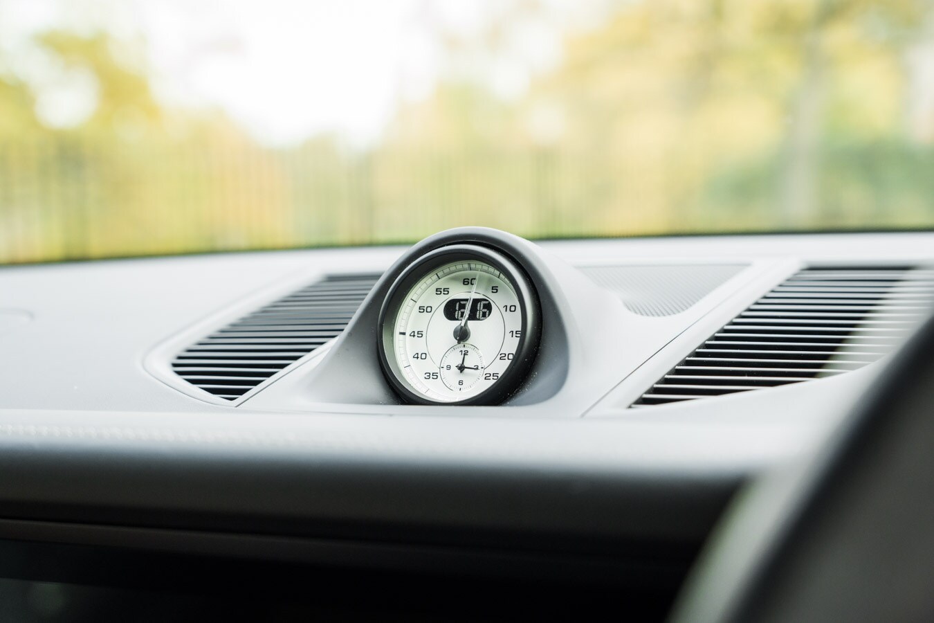 Used Porsche Macan 2023 for sale - 76540027: Photo 39