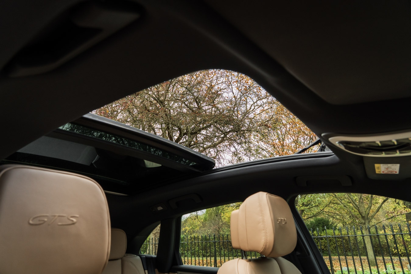 Used Porsche Macan 2023 for sale - 76540027: Photo 42