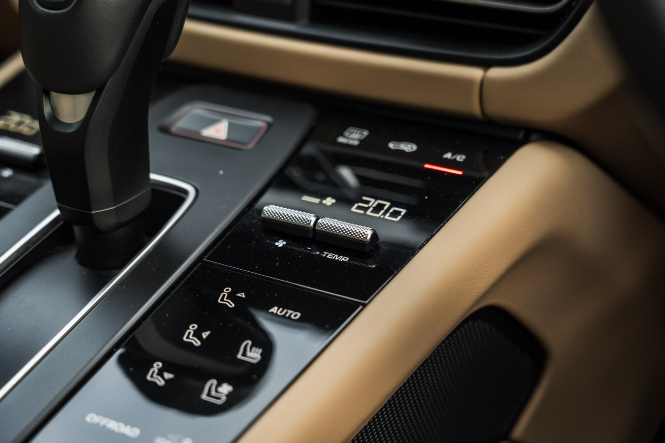 Used Porsche Macan 2023 for sale - 76540027: Photo 46