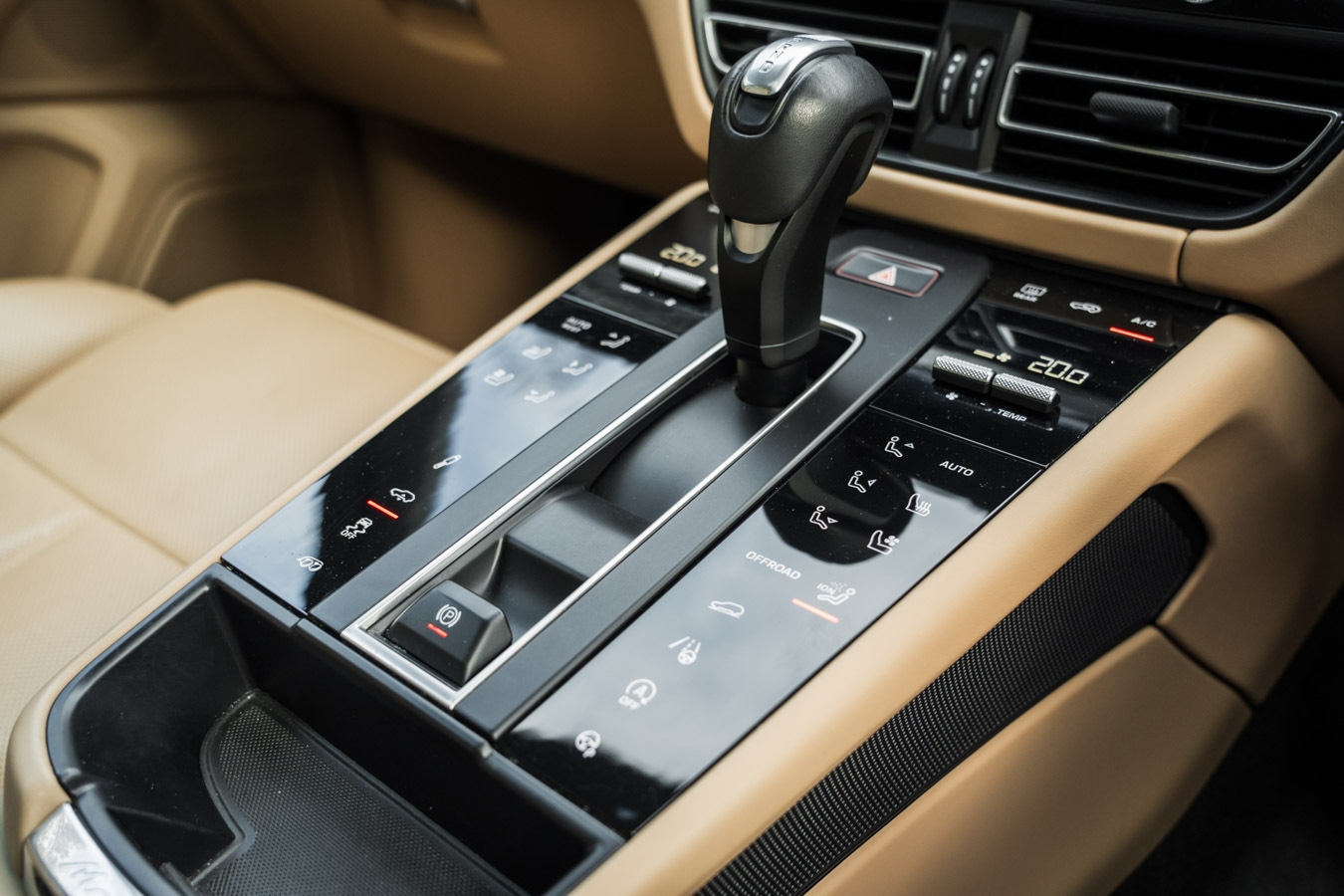 Used Porsche Macan 2023 for sale - 76540027: Photo 47