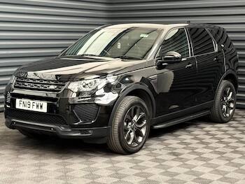 Used Land Rover Discovery Sport 2019 for sale - 79656483: Photo