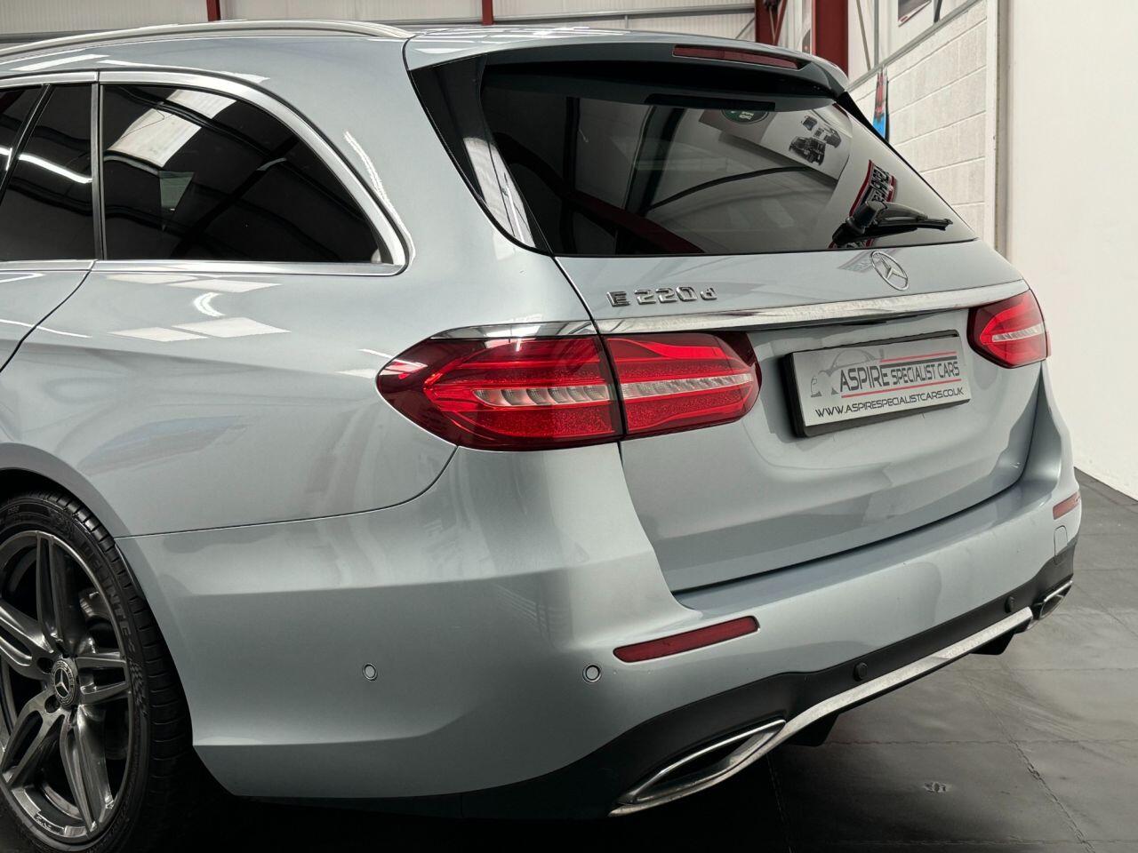 Used Mercedes-Benz E Class for sale - 77658277: Photo 9