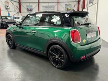 Used MINI Hatch 2022 for sale - 77939597: Photo
