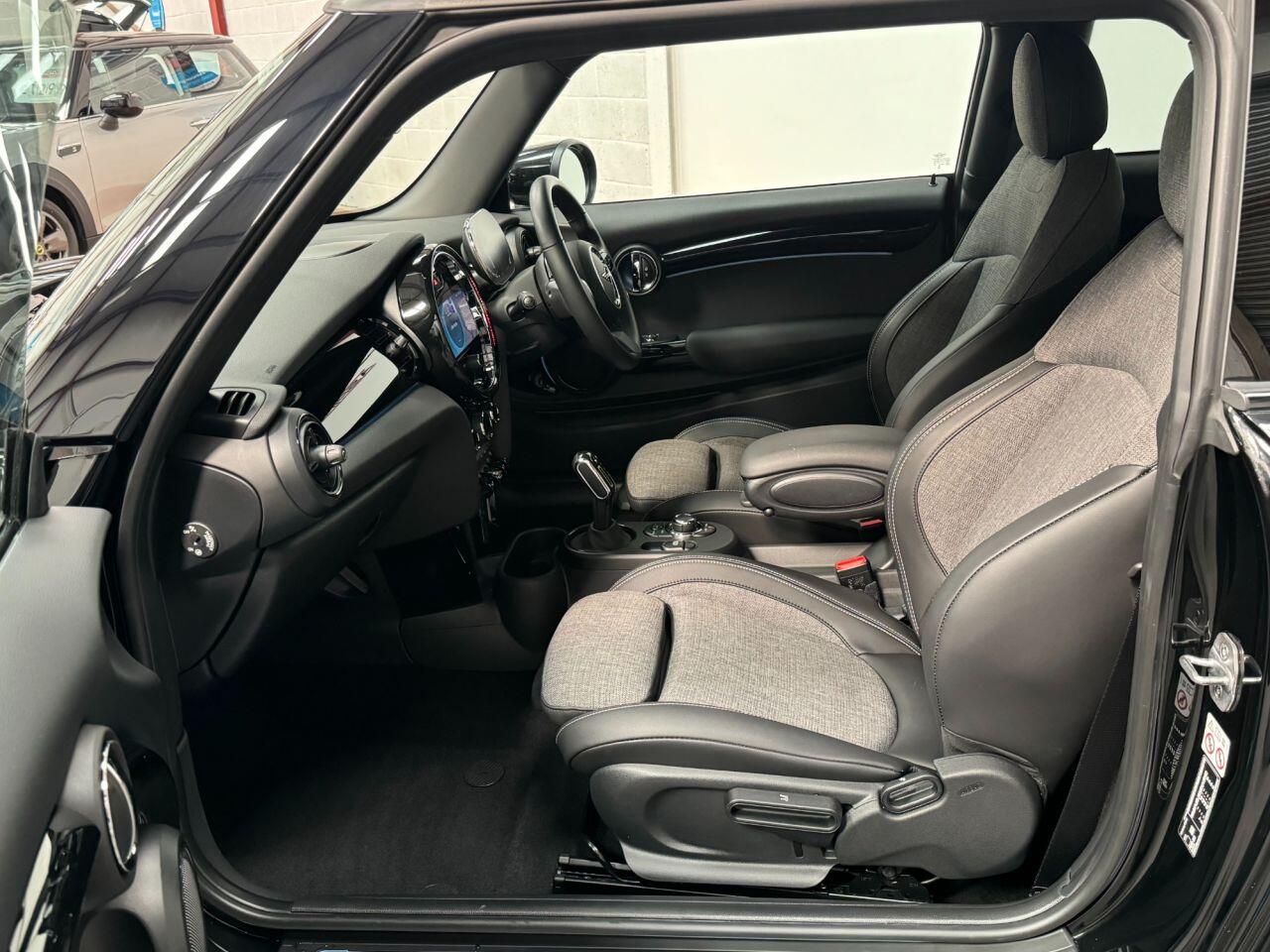 Used MINI Hatch 2023 for sale - 77925465: Photo 31