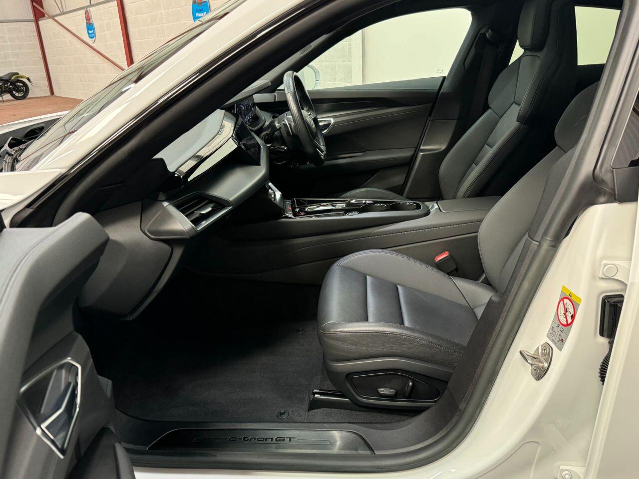 Used Audi e-tron GT 2023 for sale - 78033596: Photo 33