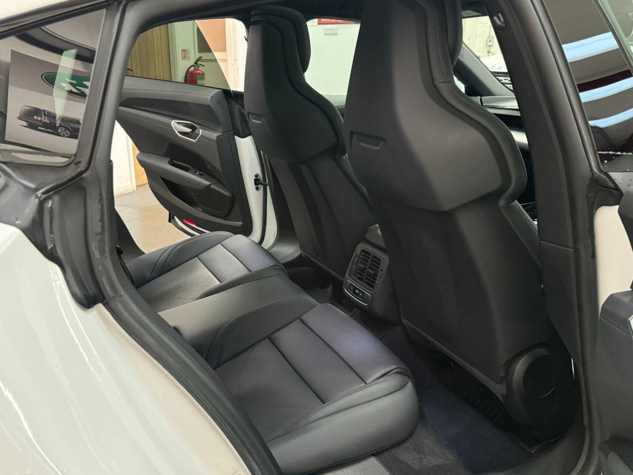 Used Audi e-tron GT 2023 for sale - 78033596: Photo 35