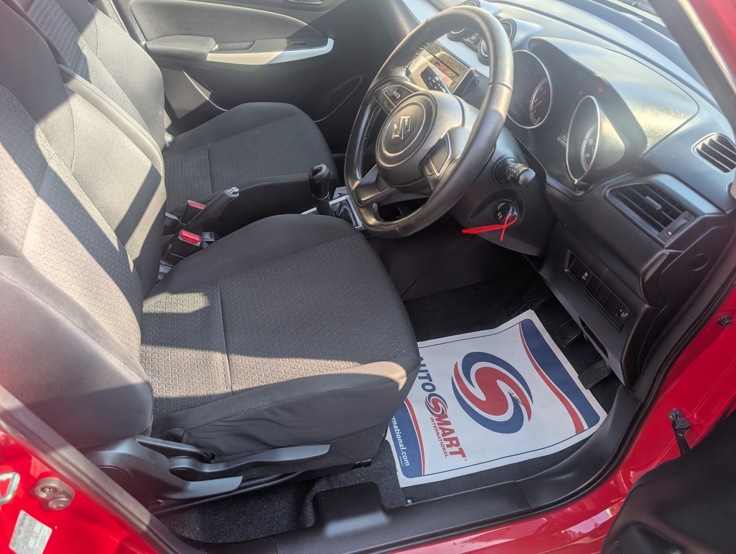 Used Suzuki Swift 2017 for sale - 77782156: Photo 9