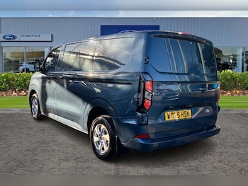 Used Ford Transit Custom 2025 for sale - 76776760: Photo