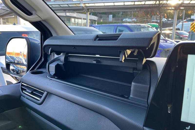 Used Ford Transit Custom 2025 for sale - 76776760: Photo 30