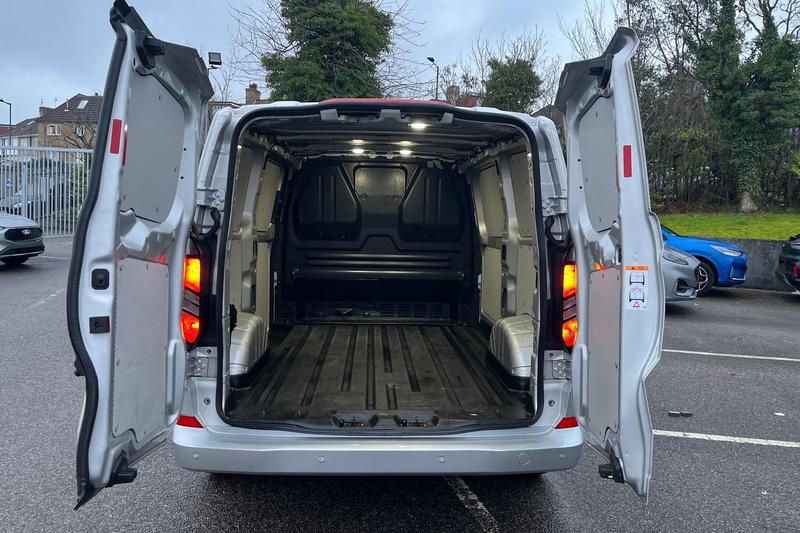 Used Ford Transit Custom 2024 for sale - 77607600: Photo 6