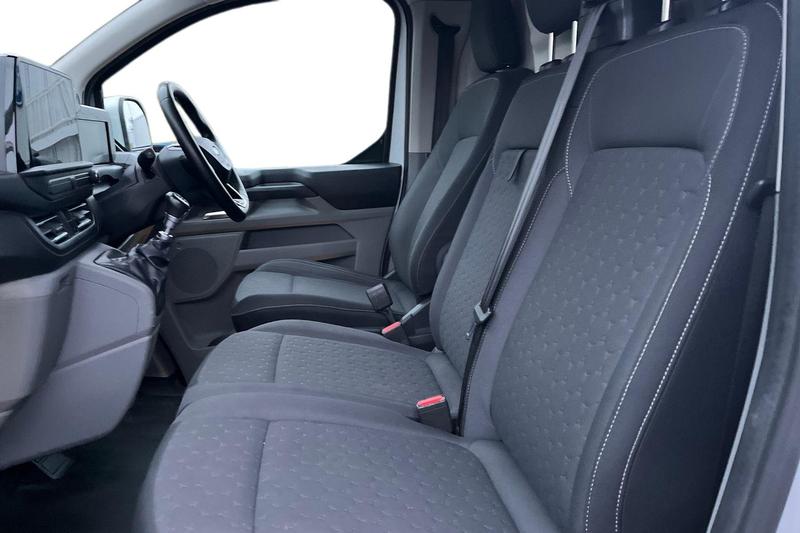 Used Ford Transit Custom 2024 for sale - 77607600: Photo 9