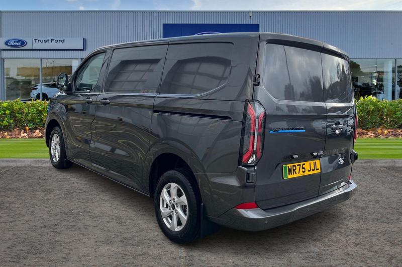 Used Ford Transit Custom 2025 for sale - 77607599: Photo 2