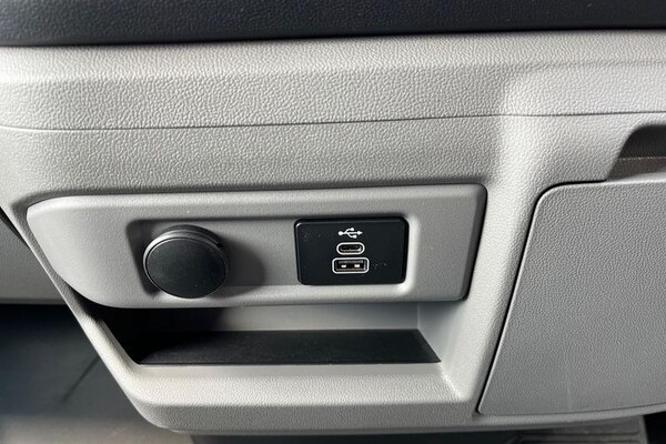 Used Ford E-Transit 2025 for sale - 74845949: Photo 21