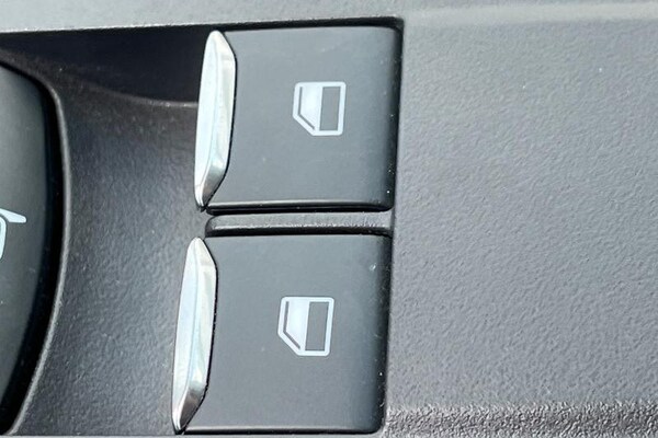 Used Ford E-Transit 2025 for sale - 74845949: Photo 24