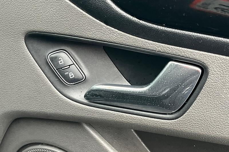 Used Ford Transit Custom 2022 for sale - 77088244: Photo 35