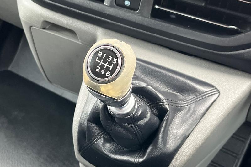 Used Ford Transit Custom 2024 for sale - 76405320: Photo 15