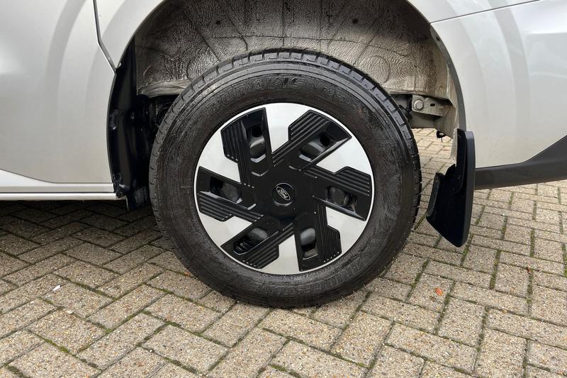 Used Ford Transit Custom 2025 for sale - 76653461: Photo 8