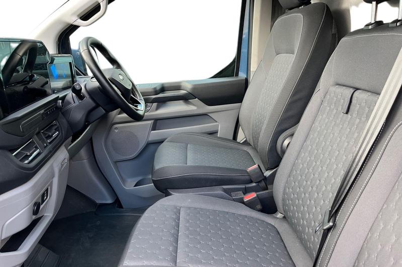 Used Ford Transit Custom 2025 for sale - 76114529: Photo 10