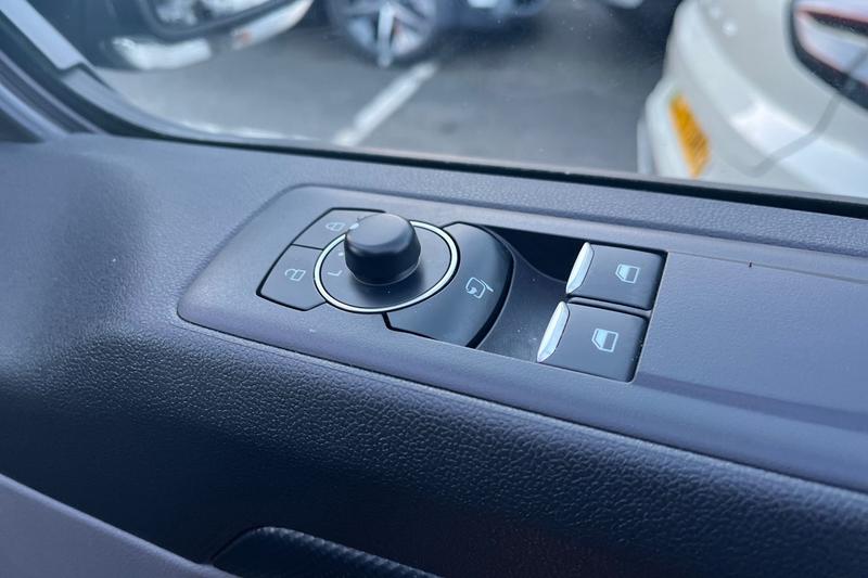 Used Ford Transit Custom 2025 for sale - 76895396: Photo 28