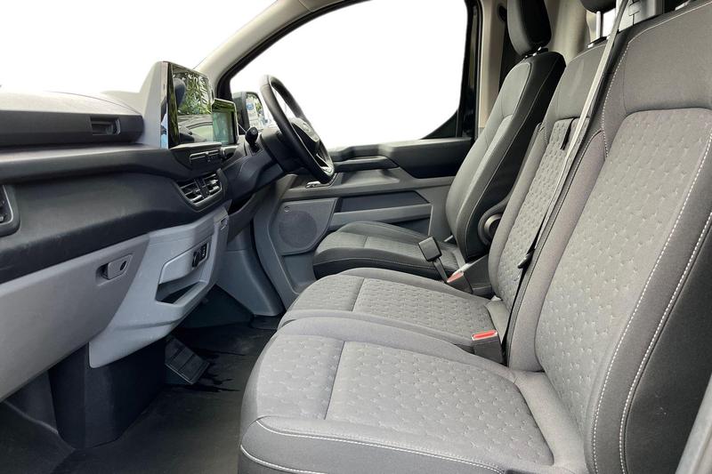 Used Ford Transit Custom 2024 for sale - 76545439: Photo 10
