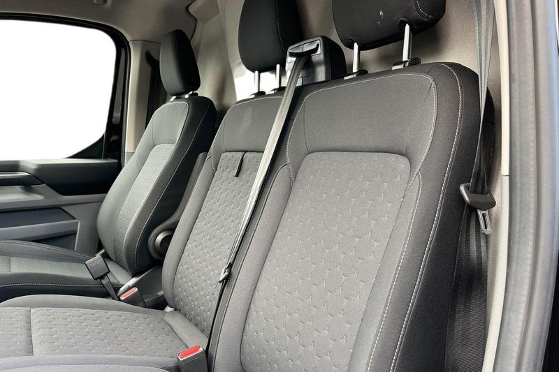 Used Ford Transit Custom 2024 for sale - 76545439: Photo 11