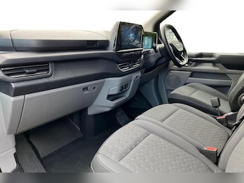 Used Ford Transit Custom 2024 for sale - 76545439: Photo