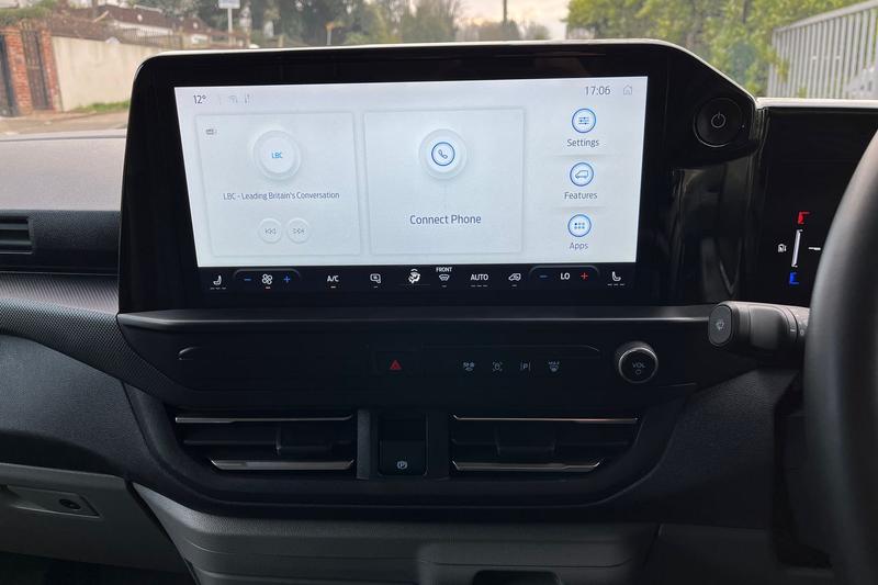 Used Ford Transit Custom 2024 for sale - 76545439: Photo 8