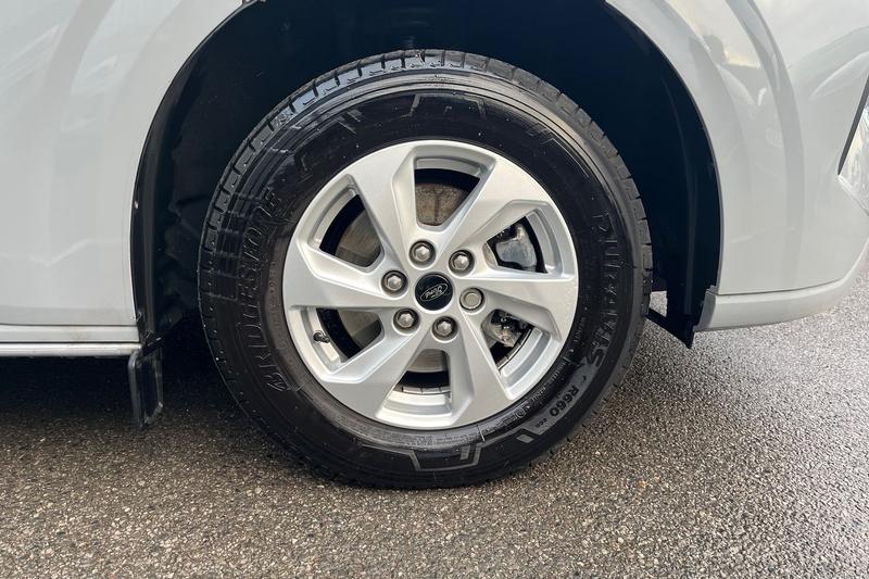 Used Ford Transit Custom 2025 for sale - 76738867: Photo 8