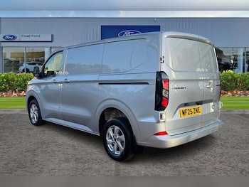 Used Ford Transit Custom 2025 for sale - 76117602: Photo 2