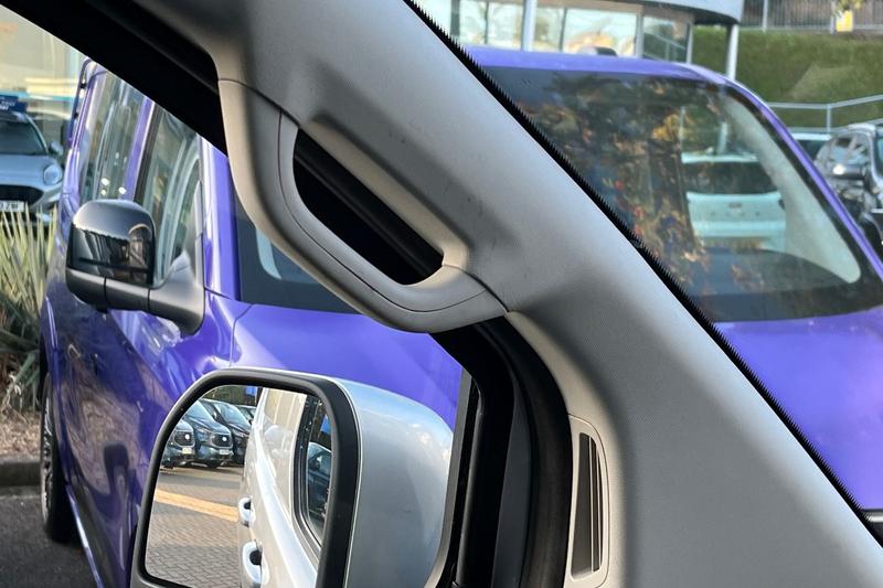 Used Ford Transit Custom 2025 for sale - 76117602: Photo 31