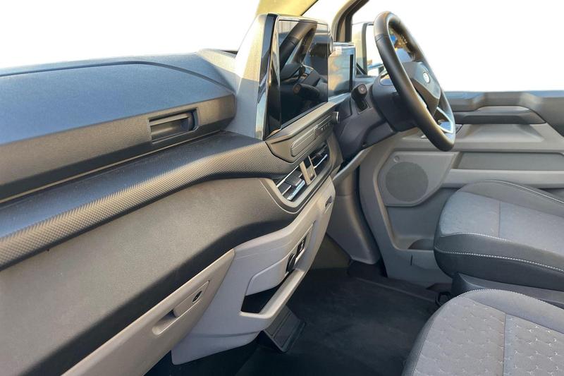 Used Ford Transit Custom 2025 for sale - 76117602: Photo 4